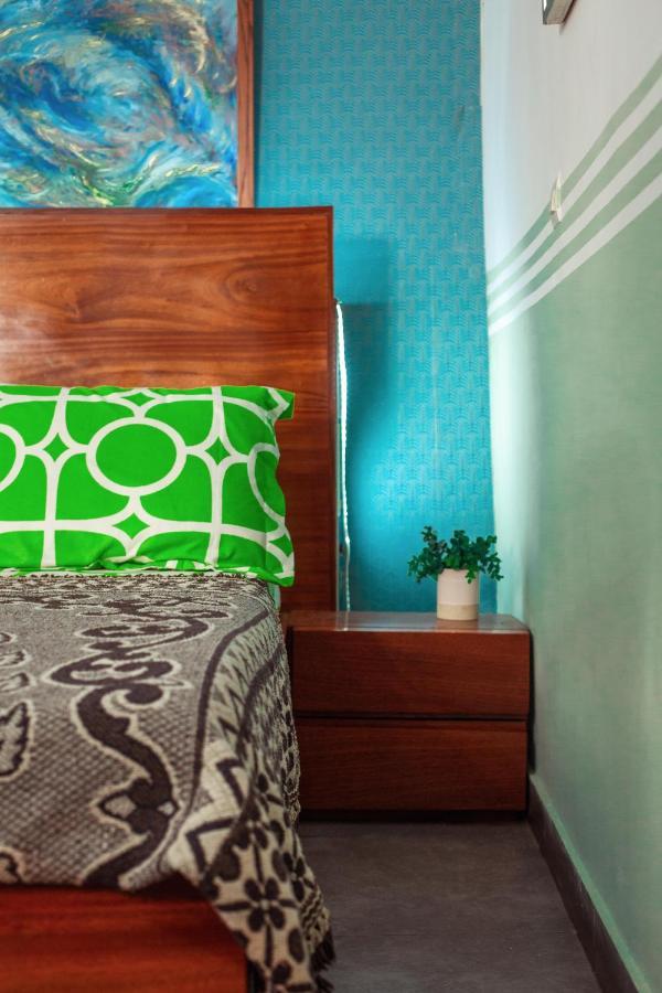 לינה וארוחת בוקר לימבה Palm Springs Bed & Breakfast מראה חיצוני תמונה